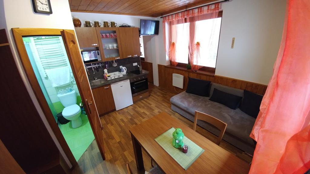 Chata Alpina Rózsahegy Kültér fotó